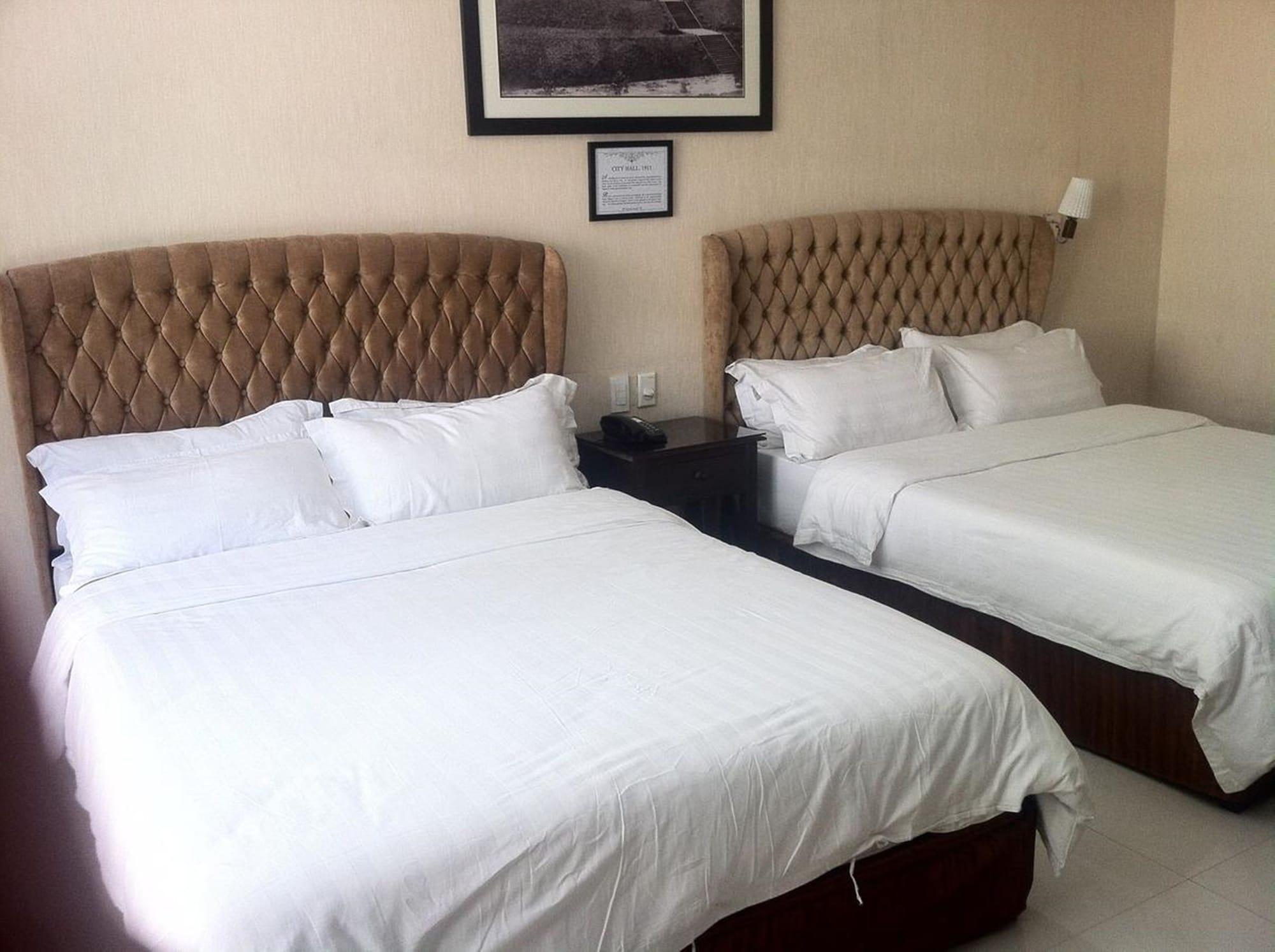 באגויו Baguio Crown Legacy Hotel מראה חיצוני תמונה